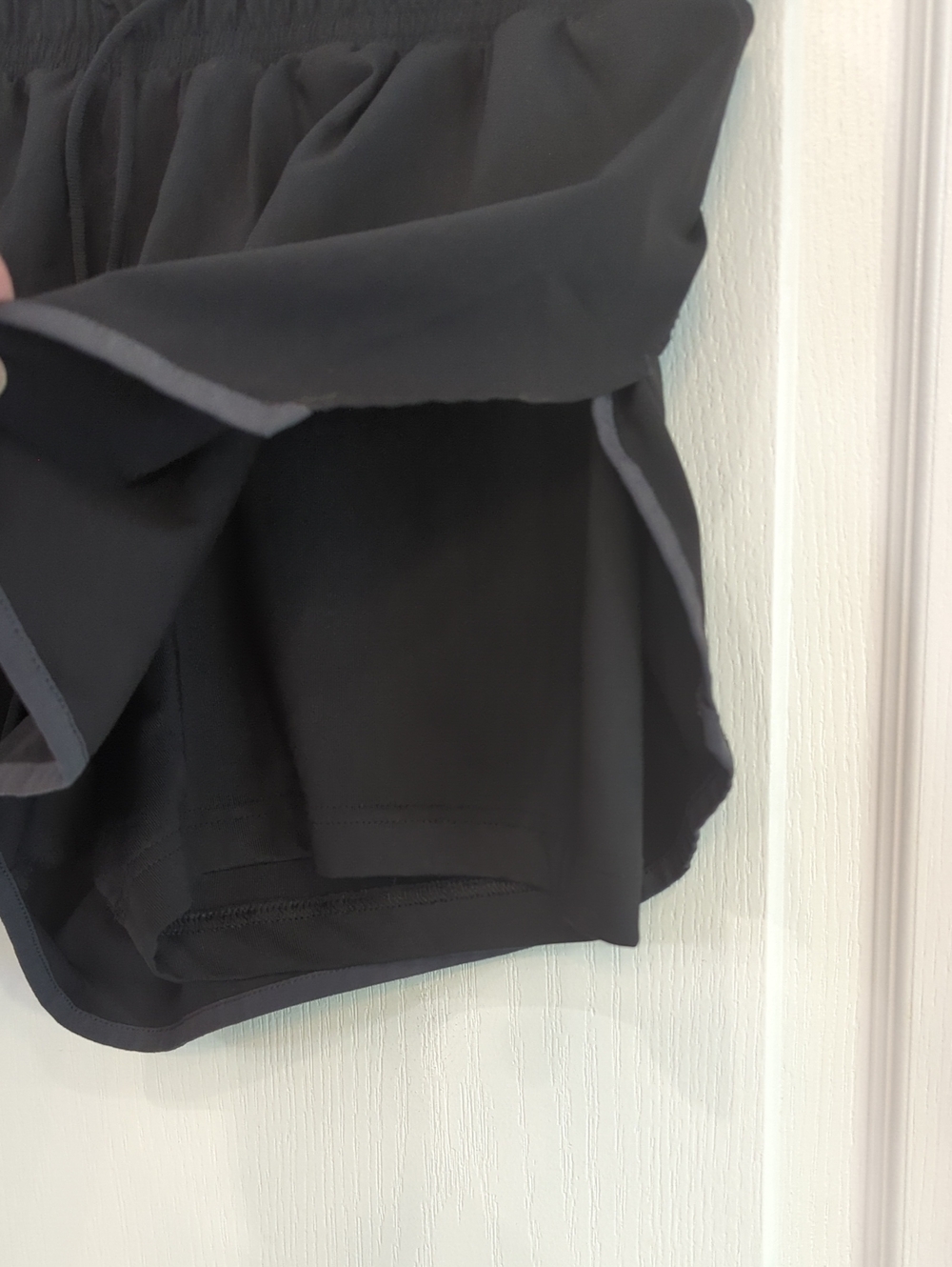 Adidas Club Tennis Shorts - Picture 4 of 10